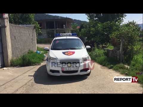 Report Tv - Elbasan, shkojnë ta arrestojnë për grabitje, autori plagos me gërshërë tre policë