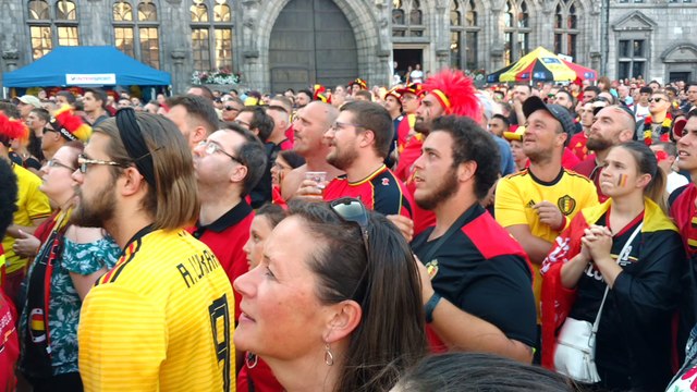 Mons: Belgique-Japon : les supporters des Diables tous sur la Grand'Place! Vidéo Eric Ghislain