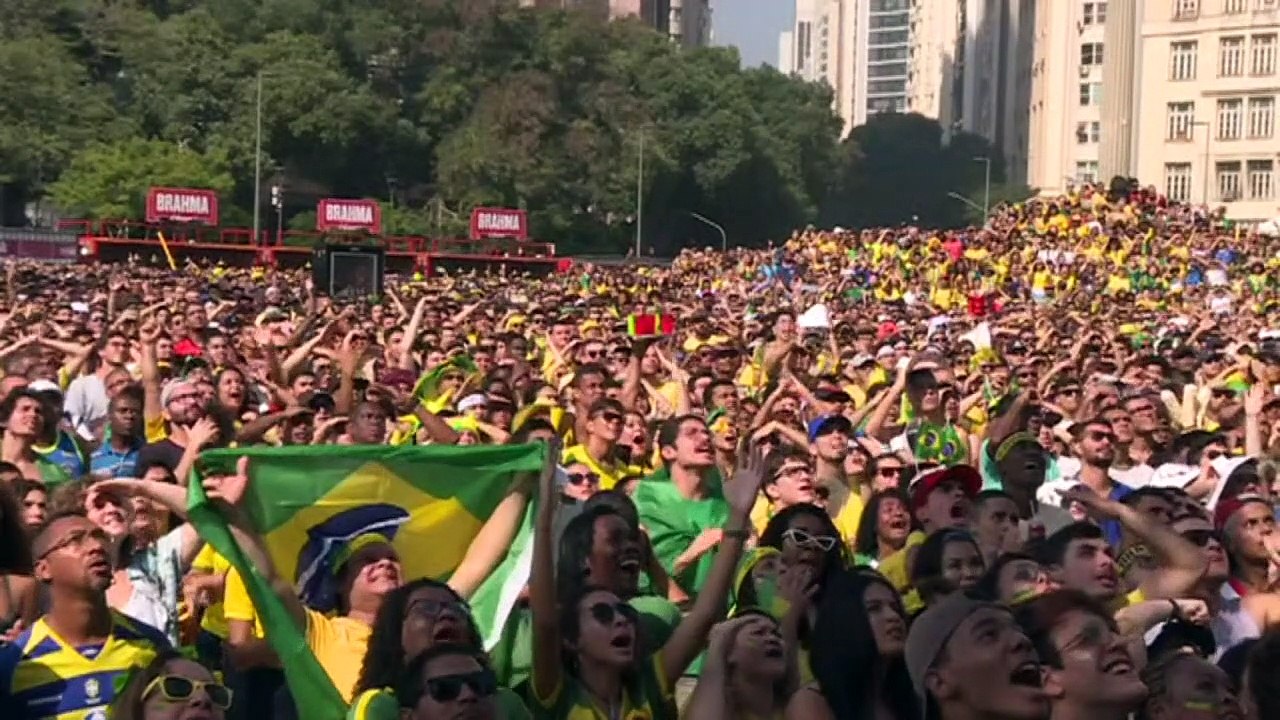Festa brasileira, tristeza mexicana