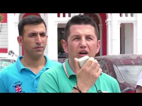 Rritja çmimit te ujit, proteste para bashkise se Vlores