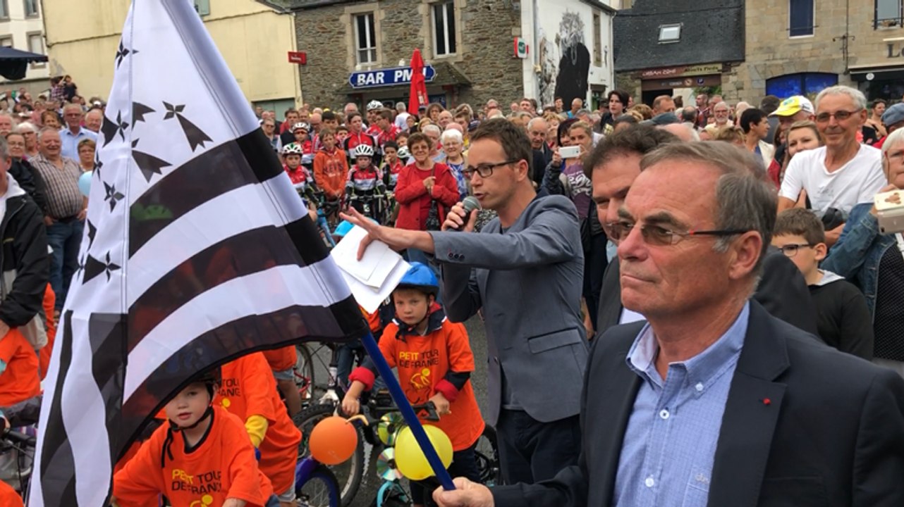 Inauguration des statues des 4 As bretons