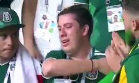 Mexicano llora al ver como México perdió ante Brasil