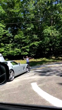 Justin Bieber Directs Traffic In The Hamptons With Hailey Baldwin Watch Hilarious Video
