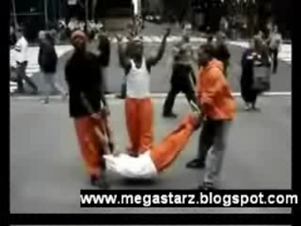 4 Men Street Skipping