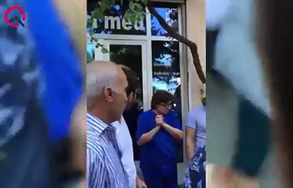 Klinikanın qarşısında can verdi, həkimlər kömək etmədi -MoNİ Xalça Yuma 1.7 azn 050 / 051 / 055 / 070 666 6614; 012 409 1515 / 2020 / 0801; 012 555 5573 \557