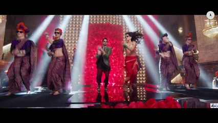 Kala Chashma HD Performance Video 🎶 | Watch & Enjoy the Hit Song!