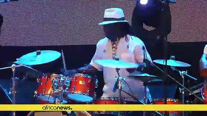 Cameroon's saxophonist Manu Dibango returns to Abidjan to celebrate music at 60