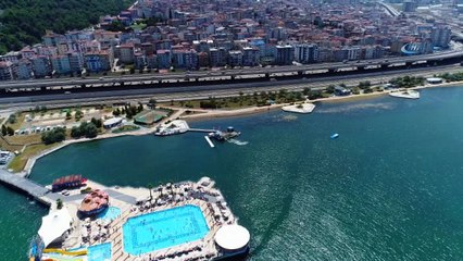 Sudaki akrobasi nefes kesti