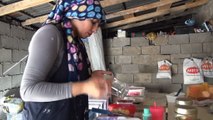 Genç kadın girişimci oluşturduğu atölyede eski eşyaları yeniliyor