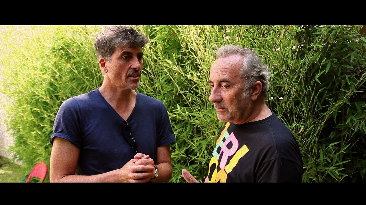 Antoine Duléry et Lionel Fouré préparent un film de cinéma.