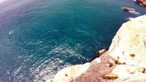 قفزة الموت التي لم يفعلها أحد قبله ولا بعده  Cliff jumps 30m in Cap de l'eau