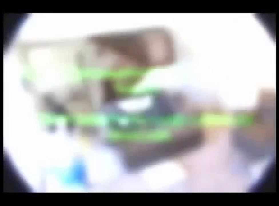 Un mari jaloux installe une caméra pour surveiller sa femme…