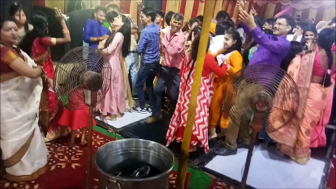 Best Garhwali Dance Ever On Chaita ki Chaitwal | Desi Style |अब तक का सबसे सुंदर गढ़वाली डांस |