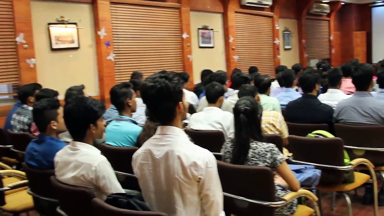 Mr. Ravi Uppal Addressing Students at IMM-FOSTIIMA Business School