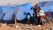 نازحون في جنوب سوريا تقطعت بهم السبل قرب الحدود الأردنية المغلقة
