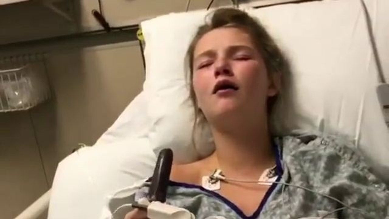 « Je suis défoncée, tu veux voir mon super talent ? »