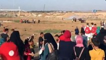 - Filistinli kadınlar Gazze sınırında