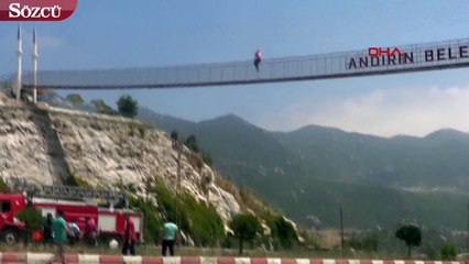 Köprüden atladı, polis havada yakaladı