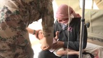 الجيش الأردني يقدم العون الطبي للنازحين السوريين