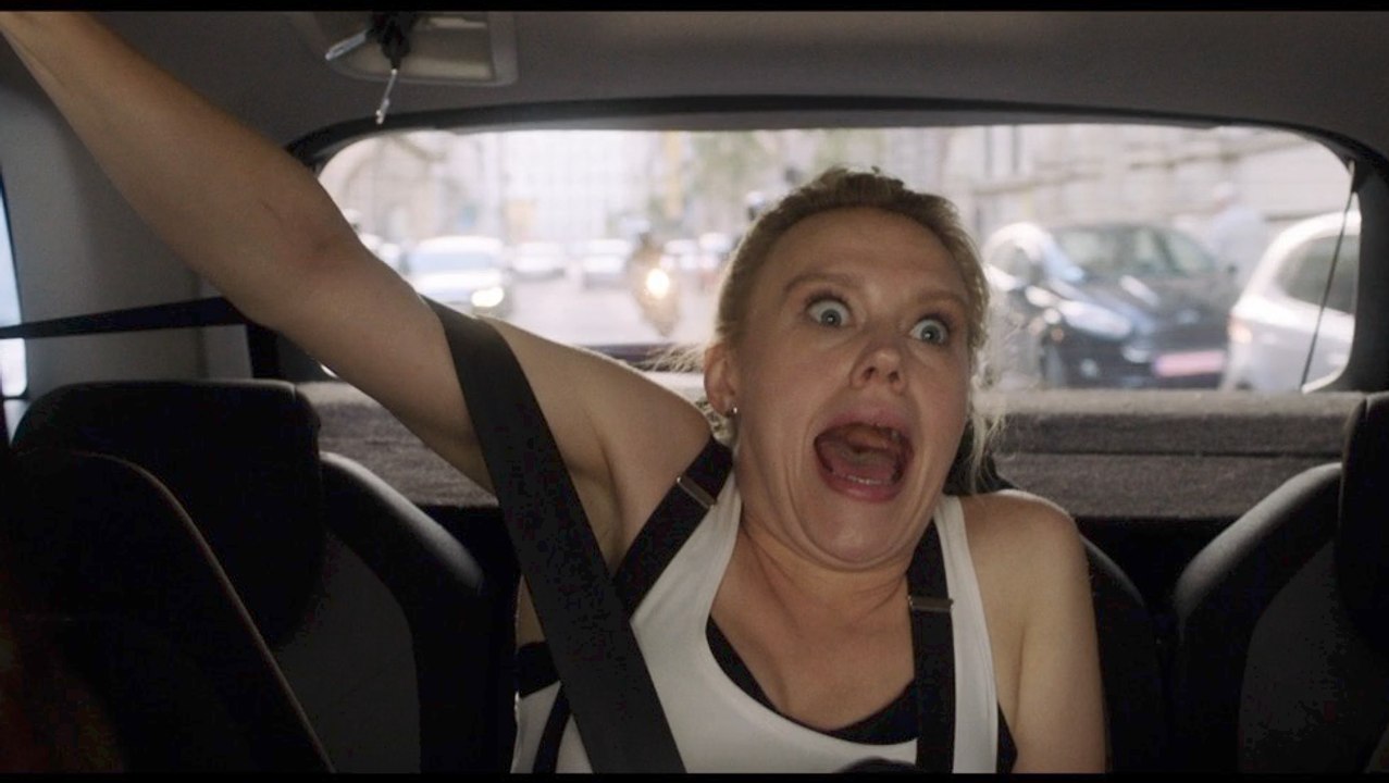 Mila Kunis, Kate McKinnon In 'The Spy Who Dumped Me' New Clip