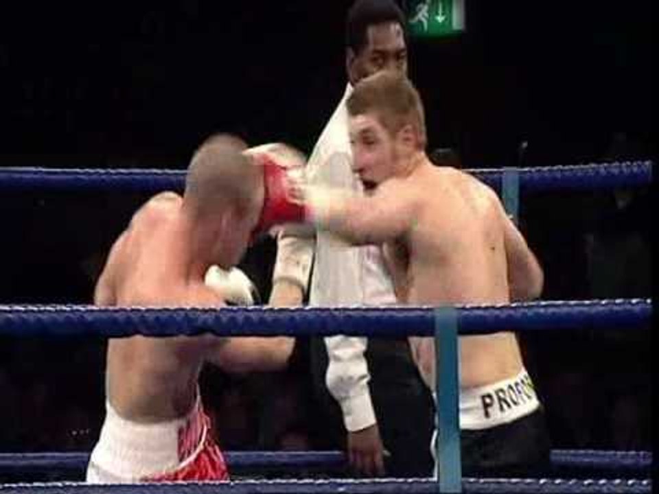 Boxing - Paul Brown vs Gary Boldon