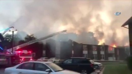 ABD'de Türk Ailelerin Yaşadığı Apartmanda Kompleksinde Yangın Çıktı