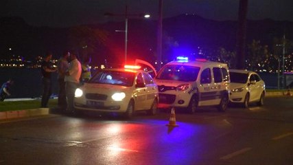 Motosiklet, Hızlı Girdiği Virajda Devrildi: 2 Ölü