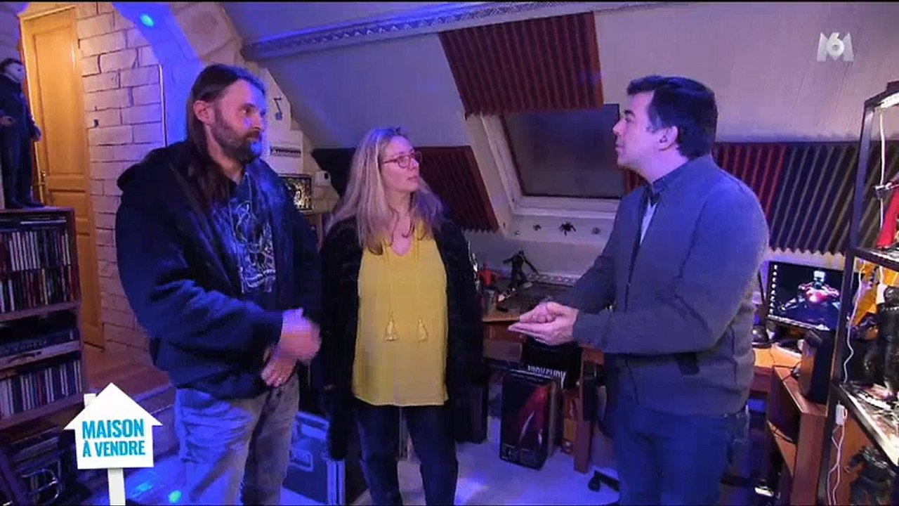 Stéphane Plaza ne mâche pas ses mots en visitant le bien d'un couple dans "Maison à vendre" - Regardez
