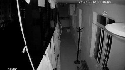 Partiden Çaldığı Araçla Gezdikten Sonra Kaza Yaptı