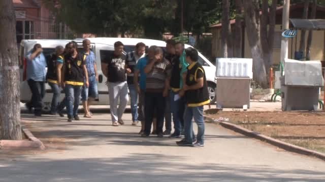 Fuhuş Şebekesinin Manukyan Lakaplı Lideri ve Üyeleri Adli Tıpa Getirildi