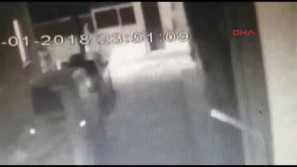 Bursa CHP'li Başkanın Kız Kardeşine Feci Dayak Kamerada