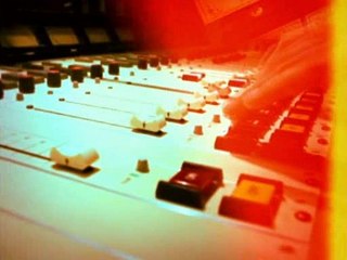 Radio Free Roscoe - 2x11 - More Than A Single