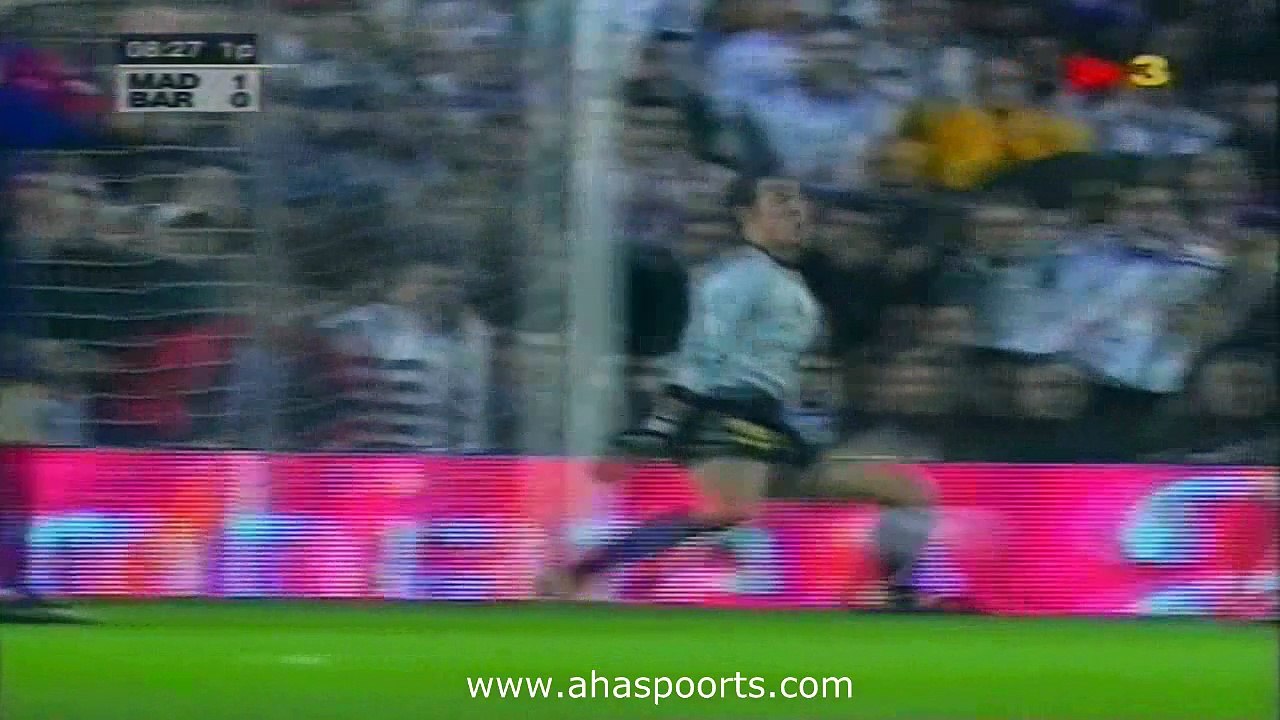 الشوط الاول مباراة ريال مدريد و برشلونة 2-2 الد...