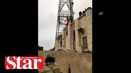 Mehmetçik teröristleri temizleyip Türk bayrağını astı