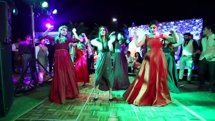 Hot Girls and Cool Boys Surprise Wedding Dance Performance | Indian Wedding Dance | Bollywood Dance in Indian Wedding | HD Video