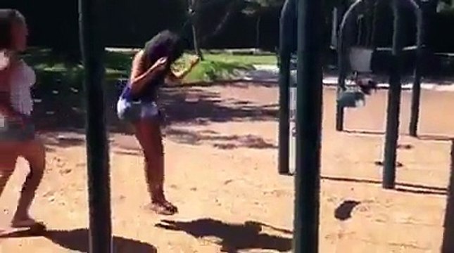 Quand ta meilleur pote est en fait la pire des copines... Blague douloureuse