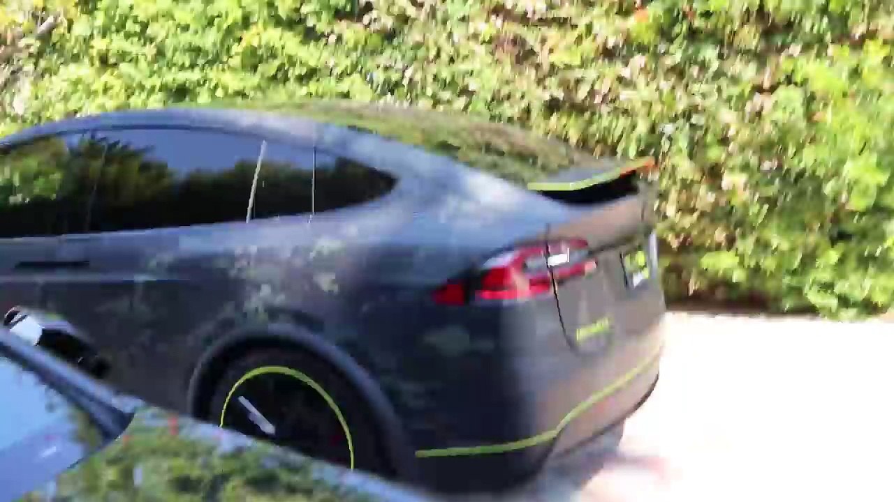 A date in my new used Aston Martin DBS