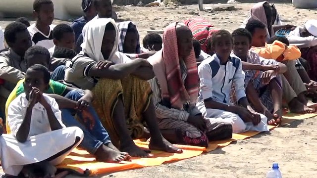 Bilal-ı Habeşi’nin Diyarından Türkiye’ye Dua- Etiyopya’da Eller Türkiye, Cumhurbaşkanı Recep Tayyip Erdoğan Ve Mehmetçik İçin Semaya Kalktı- Önce Yetim Çocuklar Ve Öğretmenleri Ardından Da Kanaat Önderleri Türkiye İçin Dua Et..