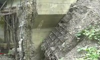 Baru Dibangun 2 Bulan, Jembatan Ambrol Tergerus Sungai