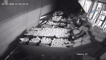 Markete Girmeye Çalışan Hırsızlar Fırıncılara Böyle Yakalandı