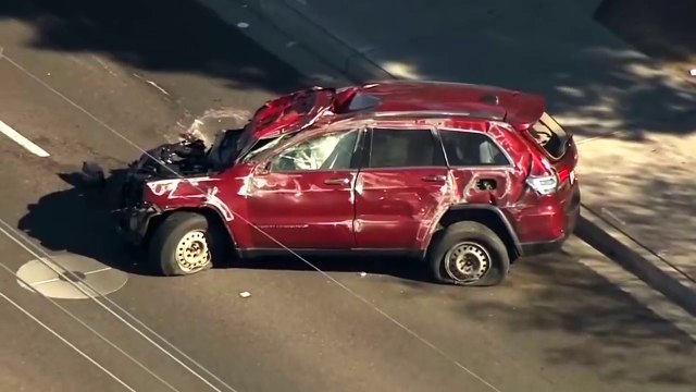 Etats-Unis : une courte poursuite qui se termine dans un terrible crash frontal