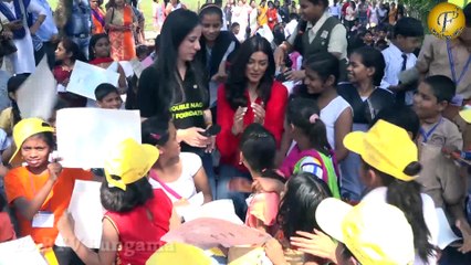 सुष्मिता सेन क्यूँ पहुँची फिर से अनाथ आलय, जानने के लिए विडियो देखो