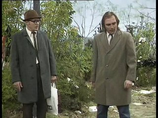 Bottom S02 E06  s Out