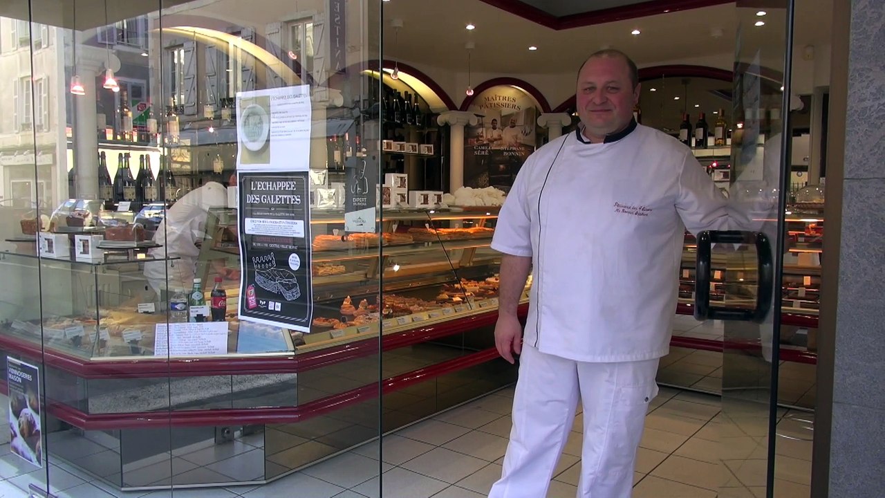 Chandeleur : les secrets du gâteau de crêpes avec la pâtisserie des 4 saisons à Pau