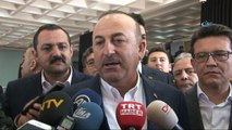 Dışişleri Bakanı Mevlüt Çavuşoğlu: 'Trump, YPG'ye silah vermediklerini ve vermeyeceklerini söyledi. Amerika'dan farklı sesler geliyor. Artık Amerika'nın somut bir şekilde bunları göstermesi gerekiyor'