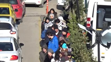 Eksi 18 Dereceye Rağmen Uludağ'a Akın Ettiler