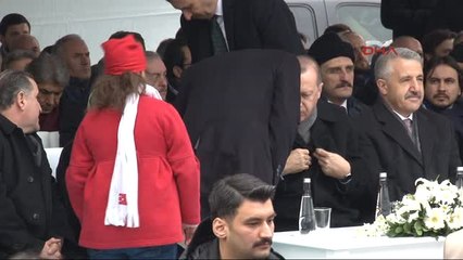 Çok Sevdiği Cumhurbaşkanı Erdoğan'a Önce Sarıldı; Sonra Öptü