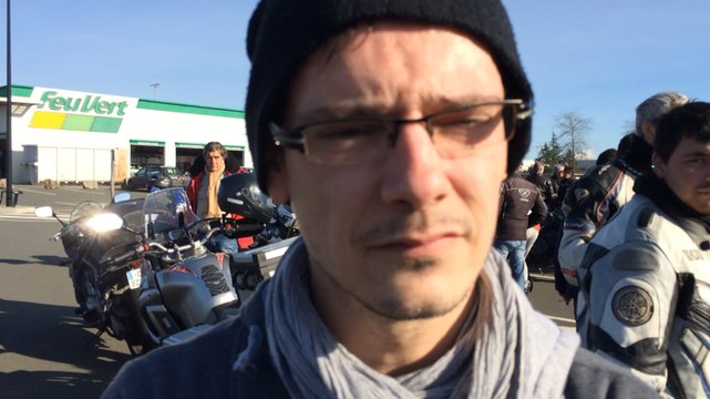 Rassemblement du « groupe de colère 85 »