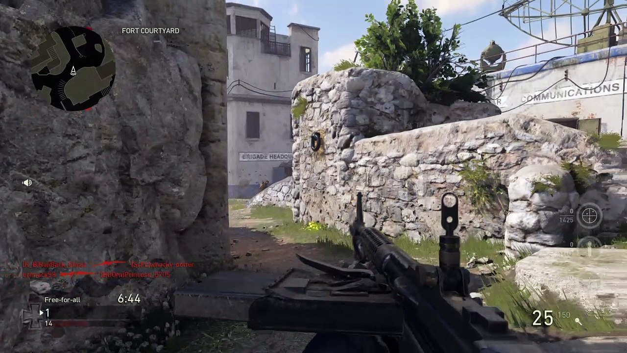 1st Time Playing Prop Hunt In WW2