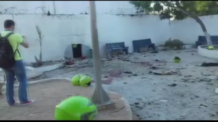 Tres policías muertos y 17 heridos en atentado en Colombia